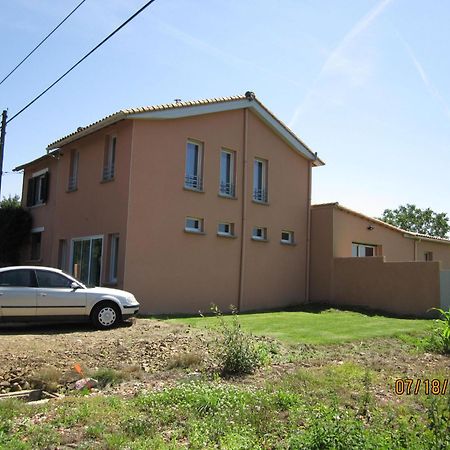 Chambre D'Hotes Du Bois Joli Bed & Breakfast Mesnard-la-Barotiere ภายนอก รูปภาพ